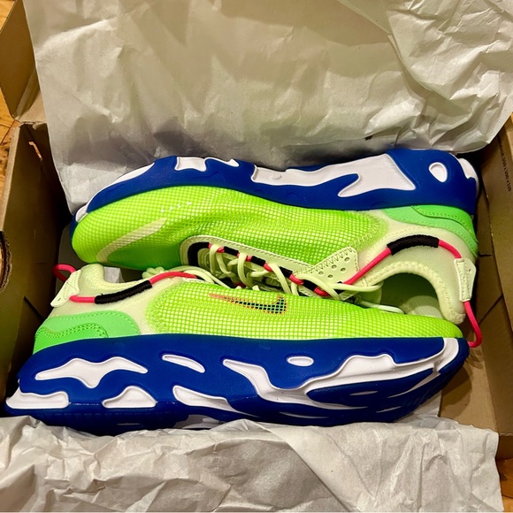 Nike React M 9.5/W11 new with original box. Never worn! Barely volt/hyper royal - Picture 1 of 6